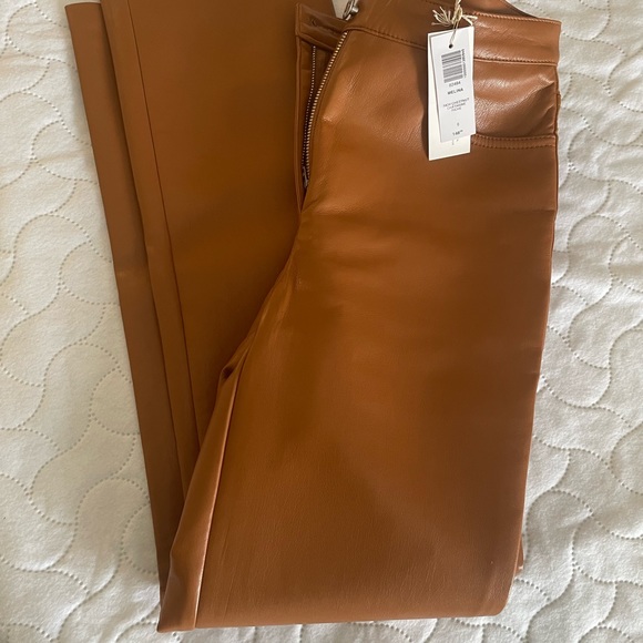 Aritzia Wilfred leather pants in short, sz 0 BNWT - Picture 3 of 6